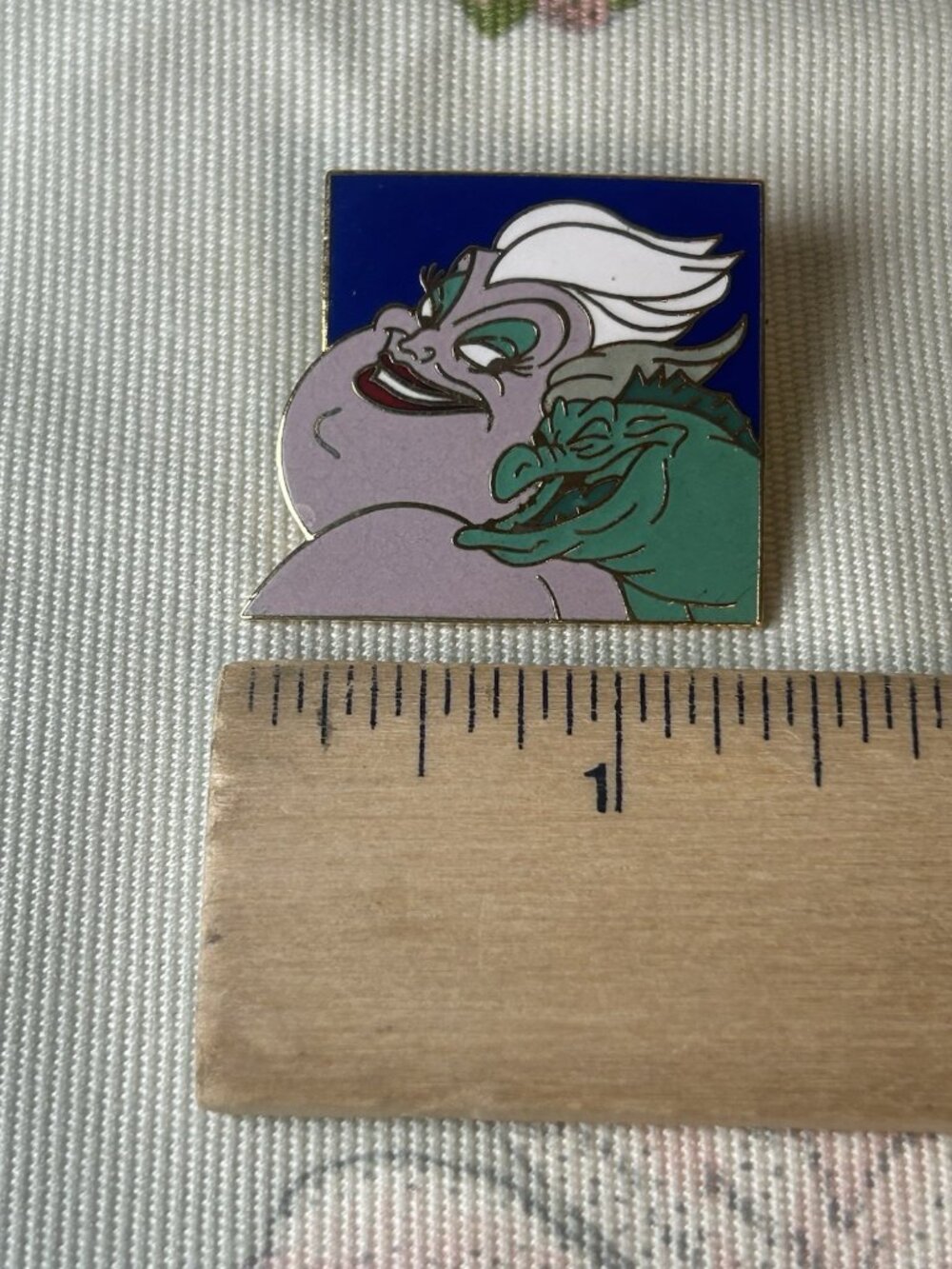 Disney Pin Ursula Villain Shop Little Mermaid Sidekick Flotsam Jetsam Ariel RARE - Picture 2 of 5